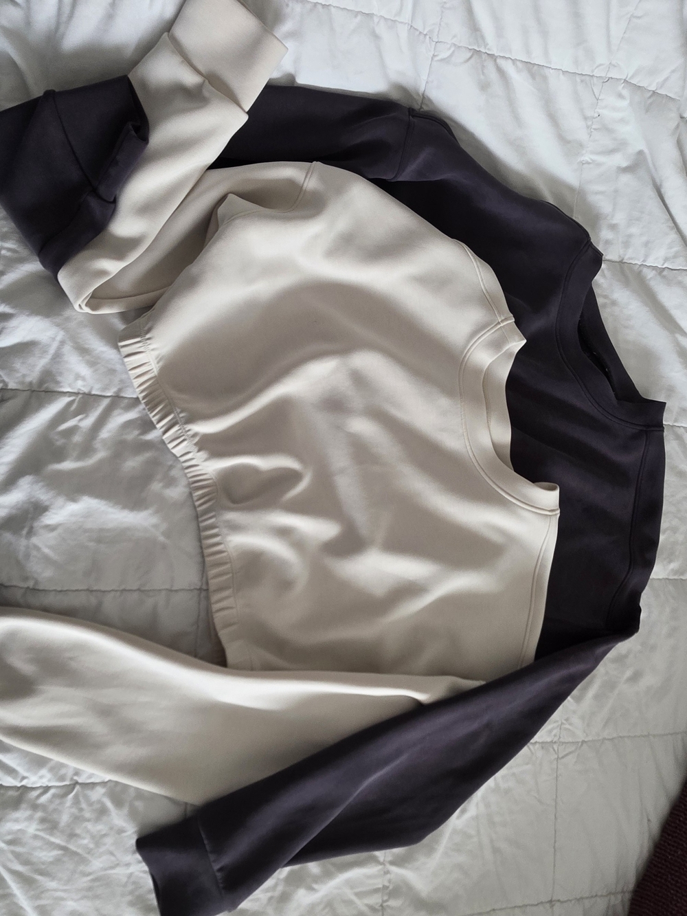 Buffbunny Luxe Cropped Tops - Black & Cream